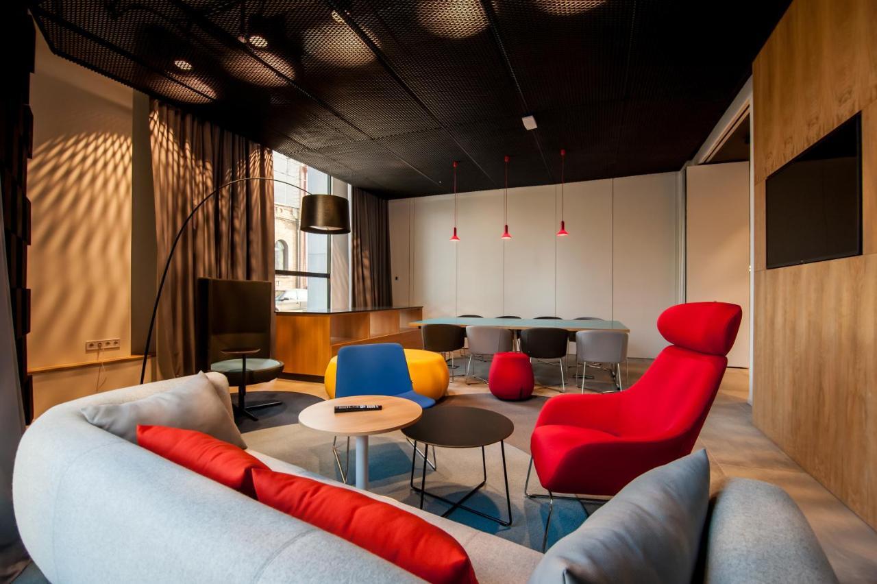 Holiday Inn Express Tbilisi Avlabari By Ihg Exteriör bild