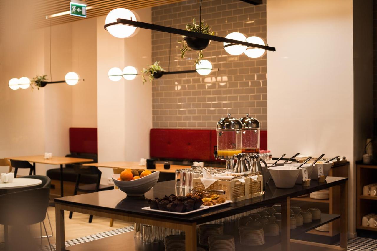 Holiday Inn Express Tbilisi Avlabari By Ihg Exteriör bild