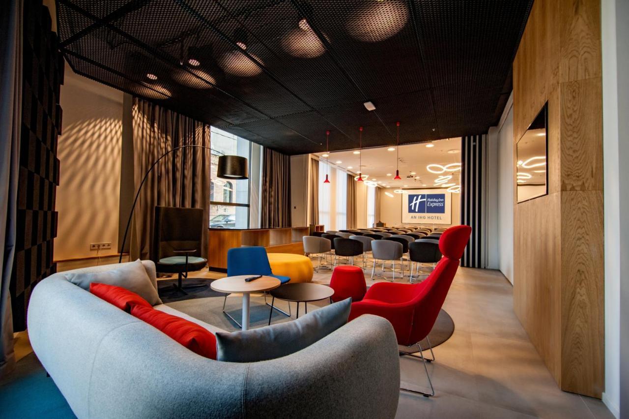 Holiday Inn Express Tbilisi Avlabari By Ihg Exteriör bild