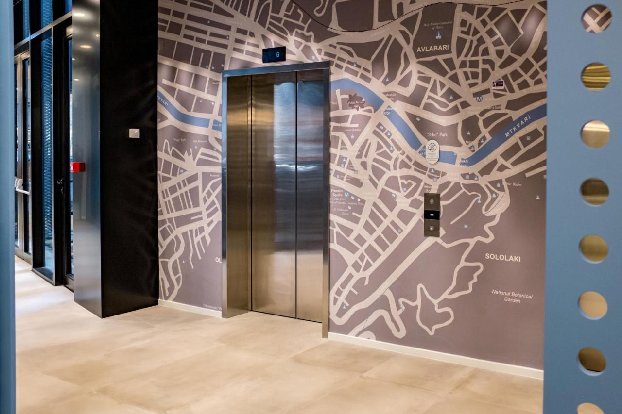 Holiday Inn Express Tbilisi Avlabari By Ihg Exteriör bild